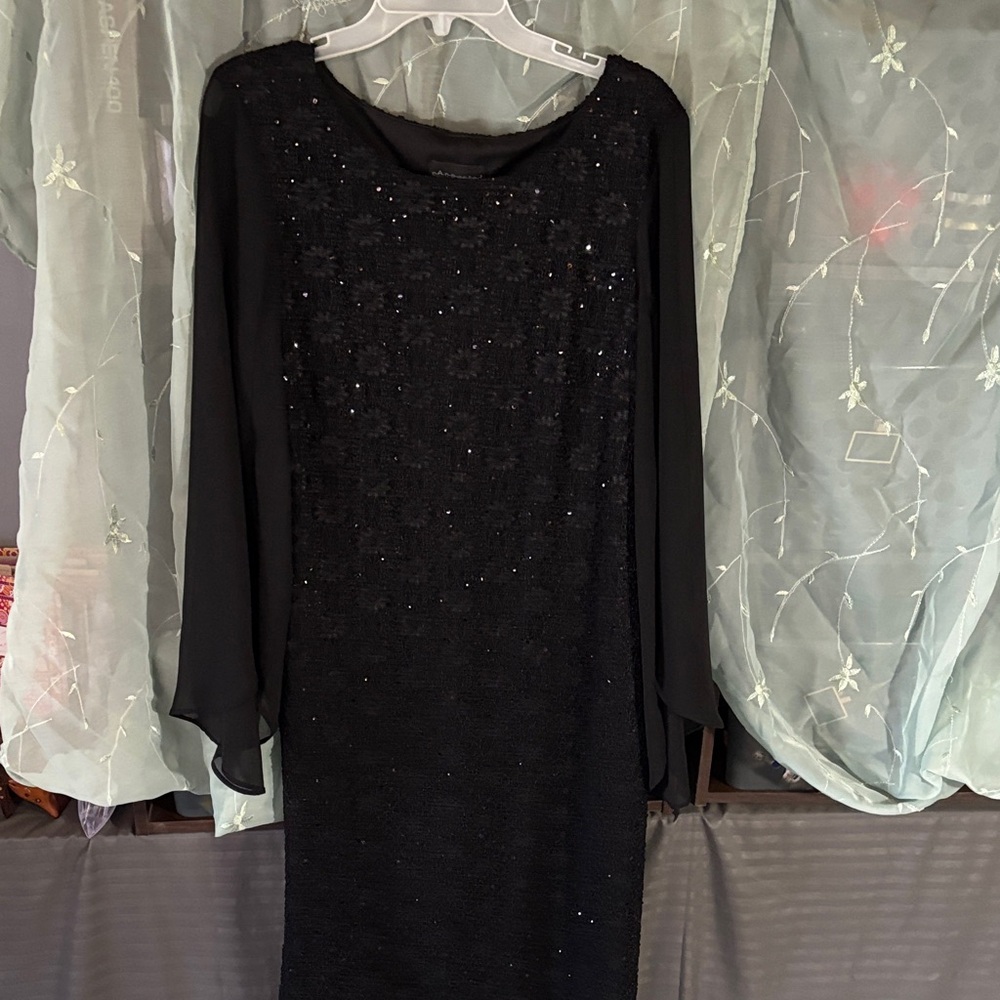 Connected Apparel Black Long Sleeve Dress